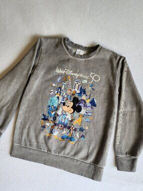 Disney World 50th Anniversary Sweatshirt Youth Large Gray Mickey Crewneck